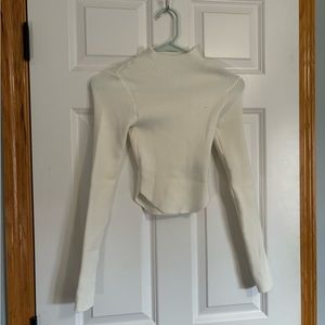 Cropped white turtle neck long sleeve